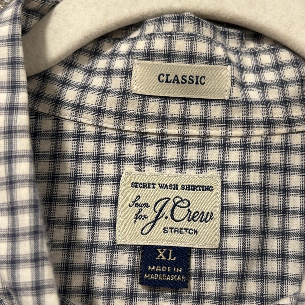 J crew classic stretch fit button down size XL - Picture 4 of 9